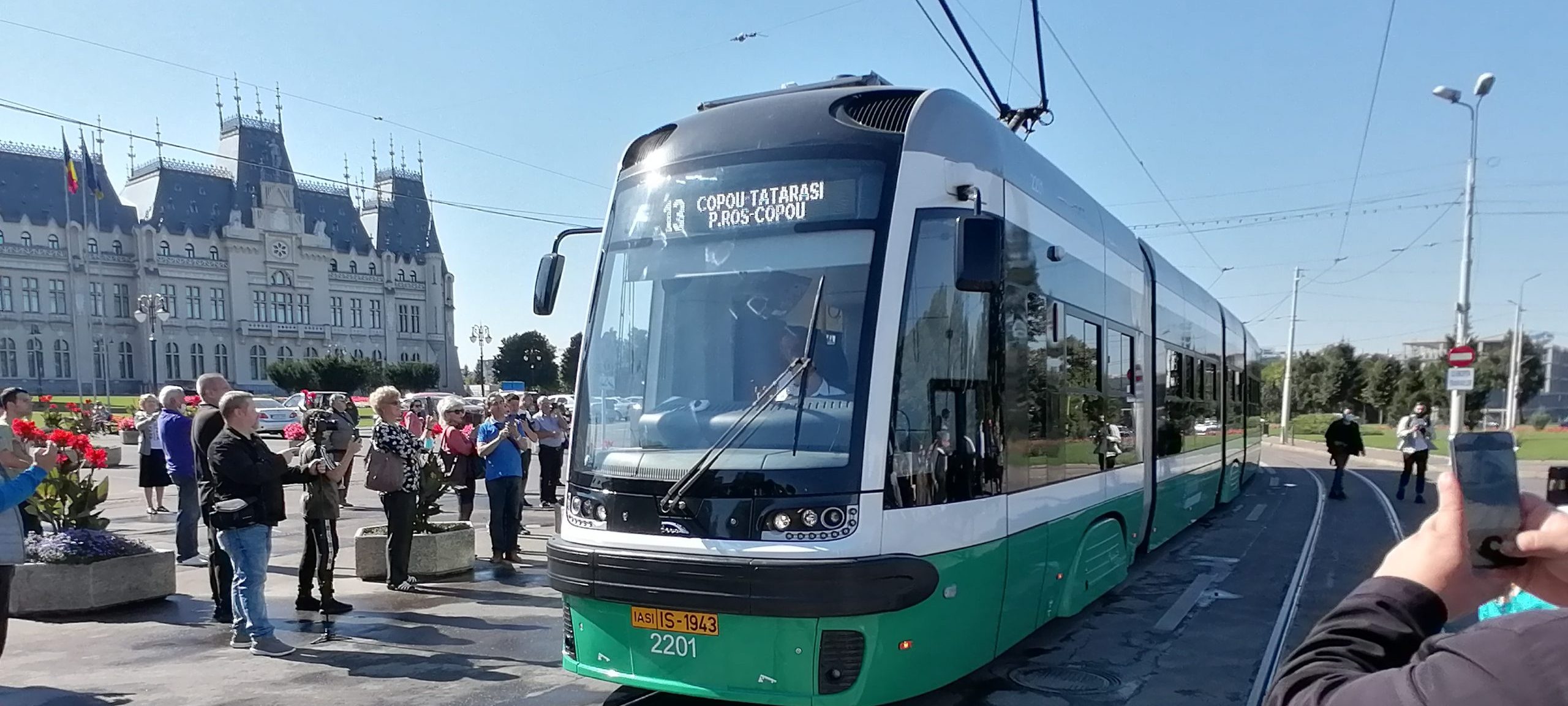 (AUDIO) IAȘI: Primele șase tramvaie noi au fost puse în circulație