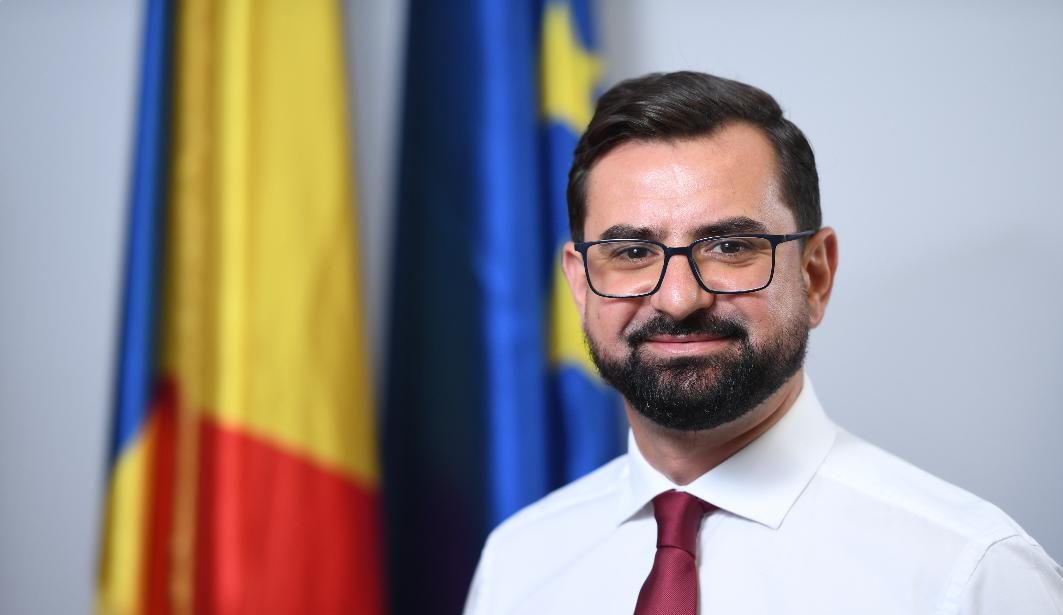 Camera Deputaţilor a votat pentru ridicarea imunităţii fostului ministru al Agriculturii Adrian Chesnoiu