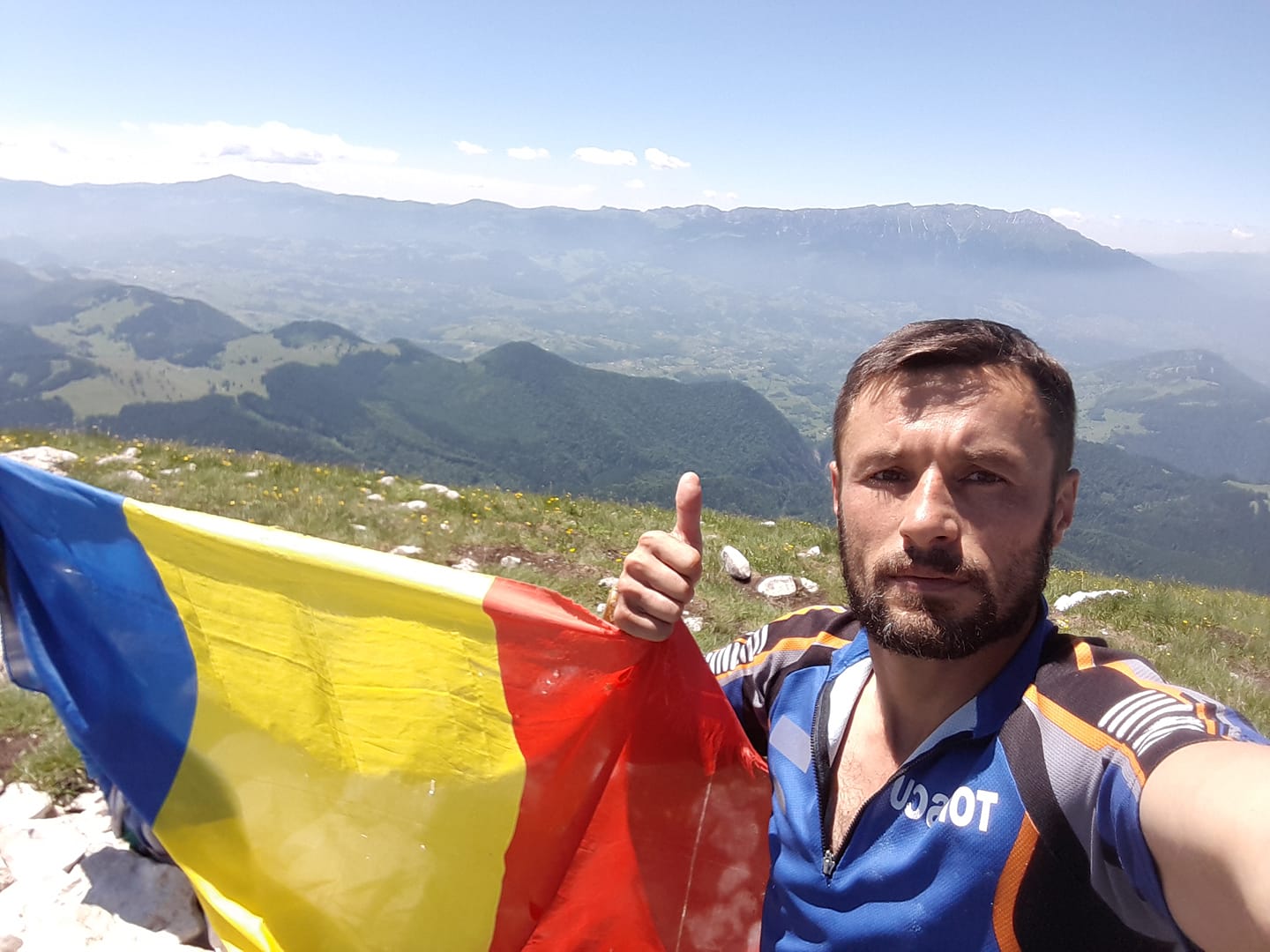 Pompierul botoşănean Iulian Rotariu s-a întors acasă după ce a câştigat ultramaratonul Ultra Norvegia Race