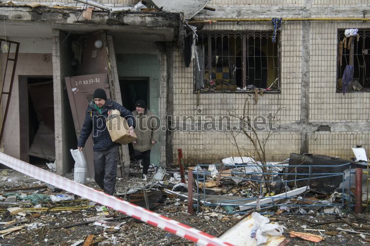 Autorităţile ruse au anunţat că la Mariupol a început evacuarea în masă a civililor