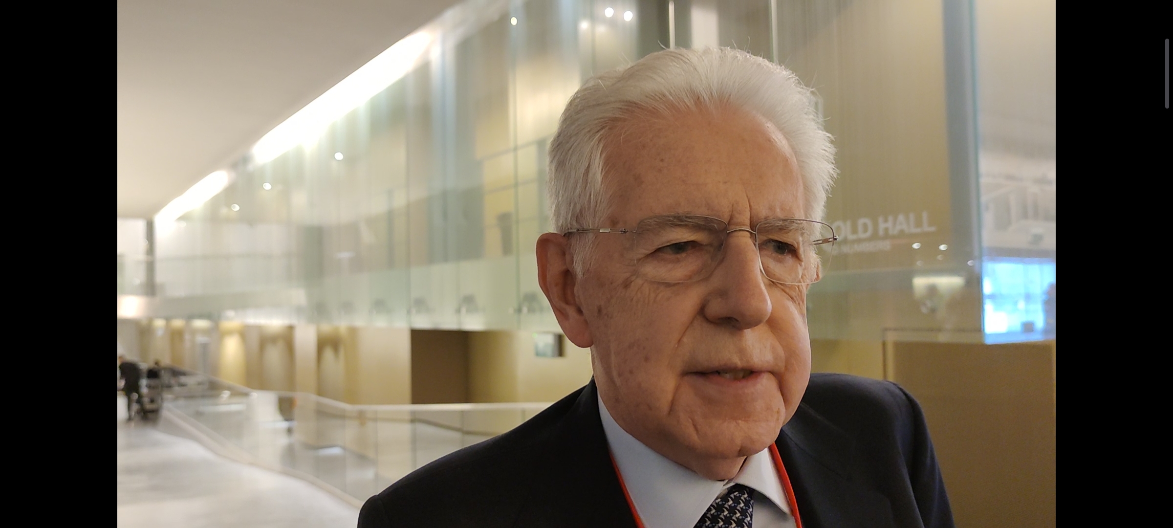 (EXCLUSIV) Mario Monti, fost premier al Italiei: Valorile europene merită orice sacrificiu economic