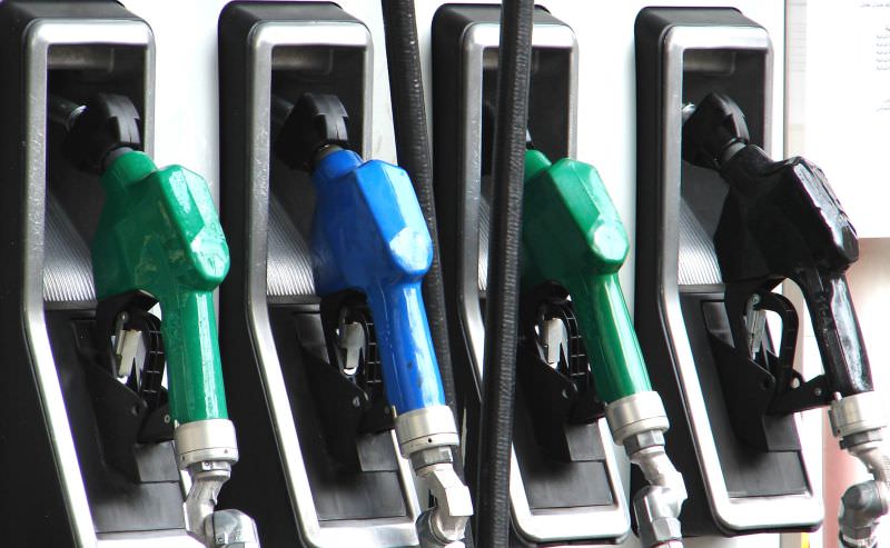 Premierul Ciolacu a dispus verificarea instalaţiilor de depozitare şi comercializare a carburanţilor, inclusiv GPL