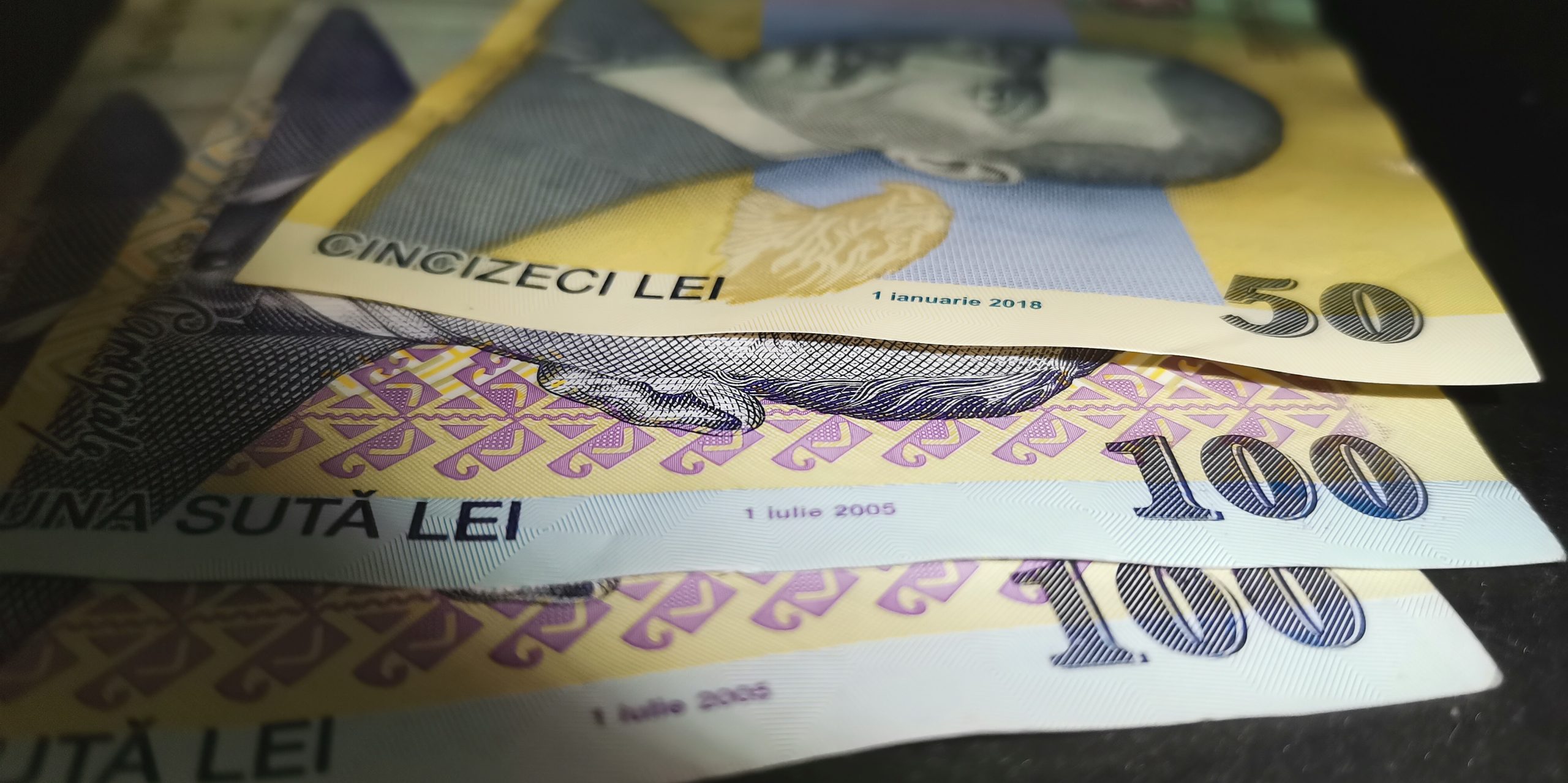 Indicele ROBOR la trei luni a scăzut luni la 8% pe an