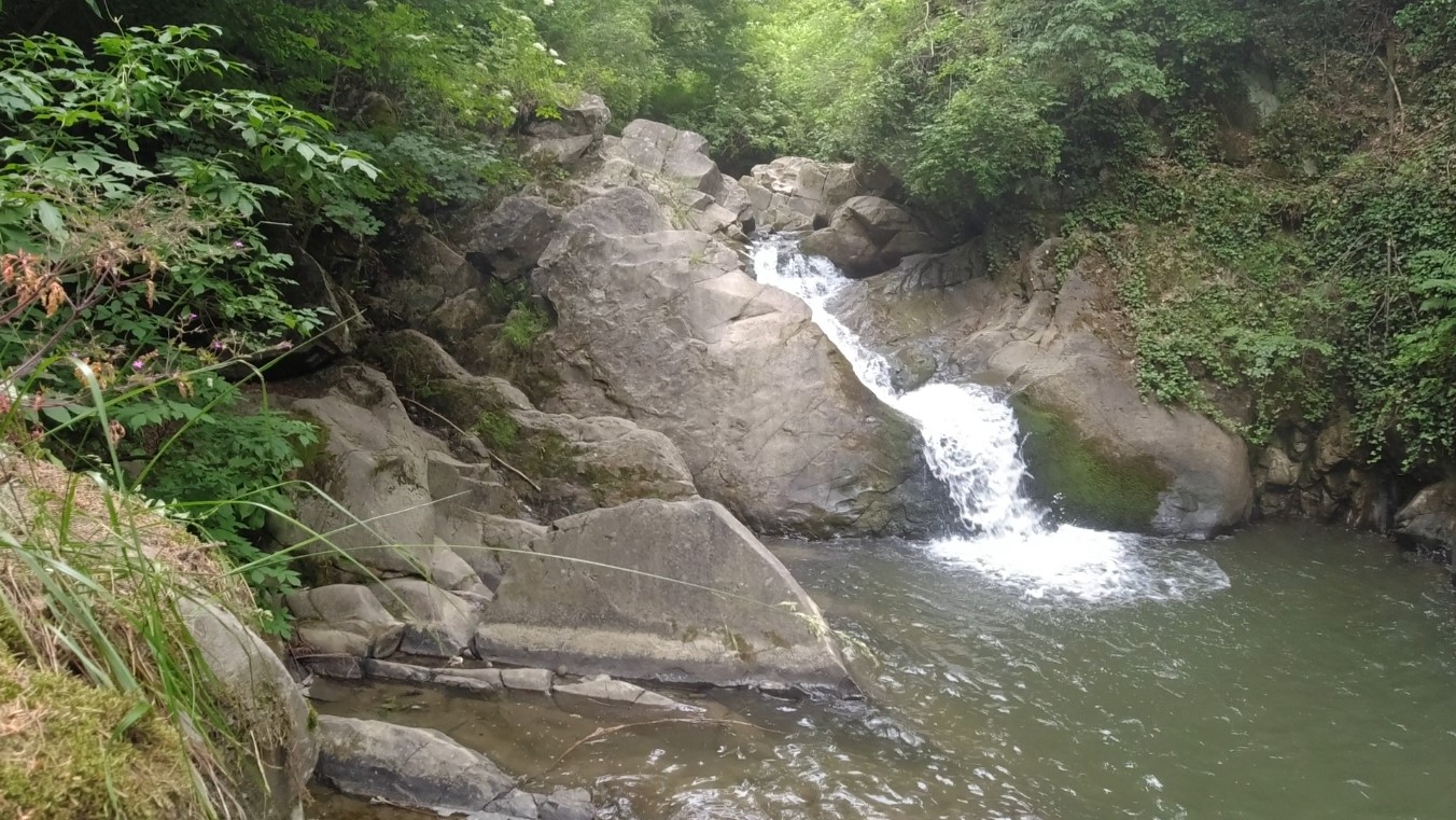 (FILM) Cascada „de sub Șiclău”/„Cascada Zânelor” 