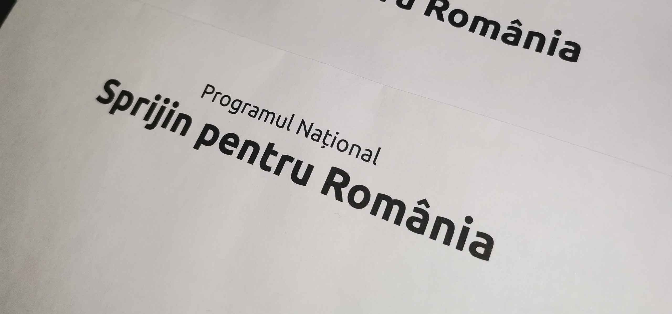 Cardurile pentru alimente şi mese calde au fost alimentate cu o nouă tranşă de 250 de lei