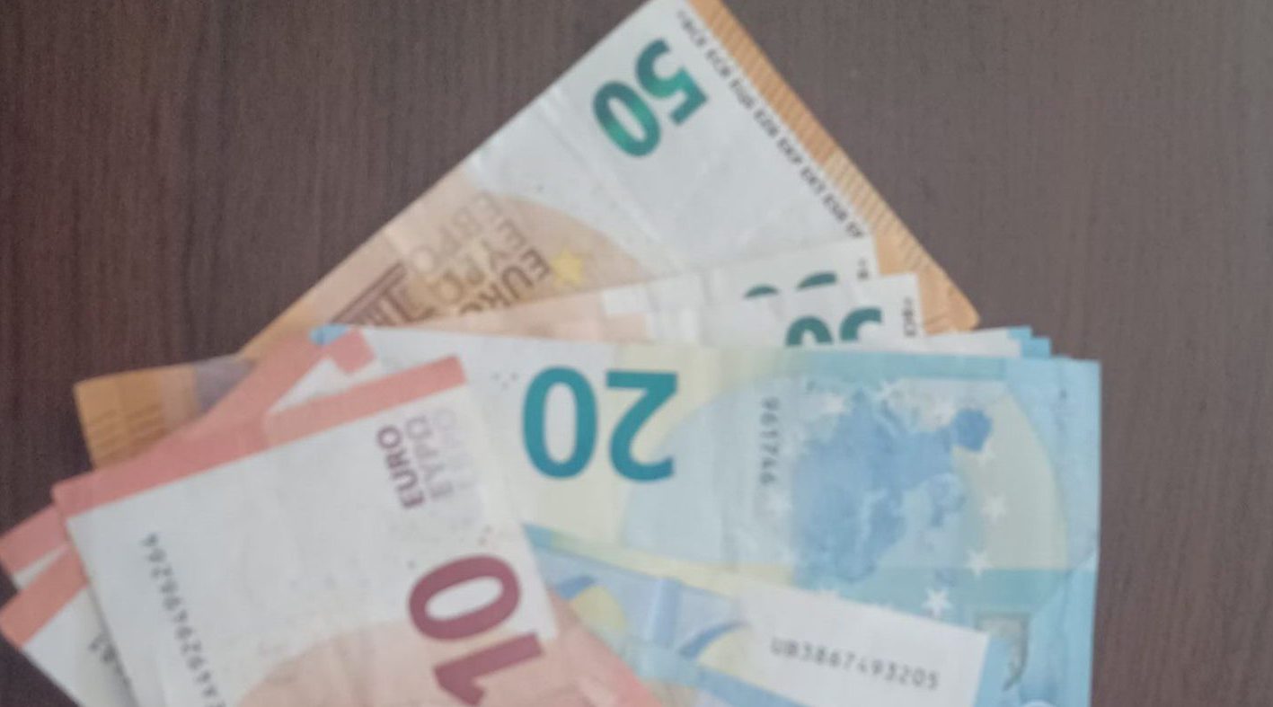 Oficialii BCE spun că se prefigurează scenariul unei recesiuni pentru zona euro în 2023