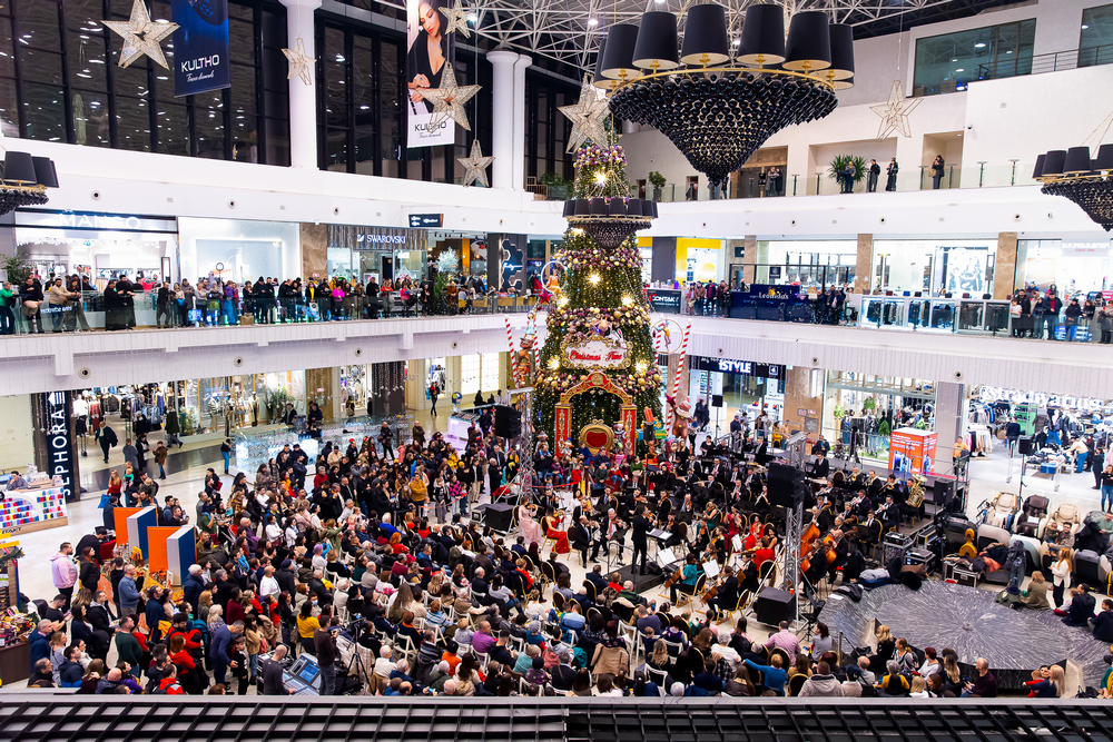 Concert de Anul Nou al Filarmonicii și Winter Sale, la Palas