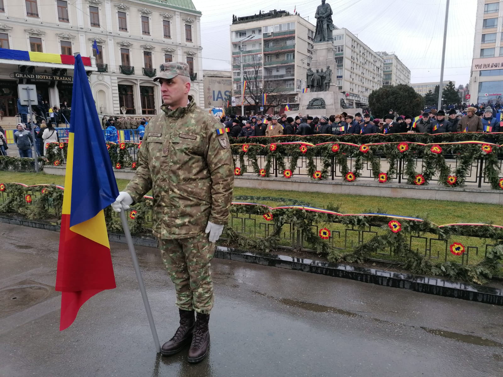 24 Ianuarie/Toţi liderii politici au făcut apel la unitate şi solidaritate în discursurile şi mesajele transmise