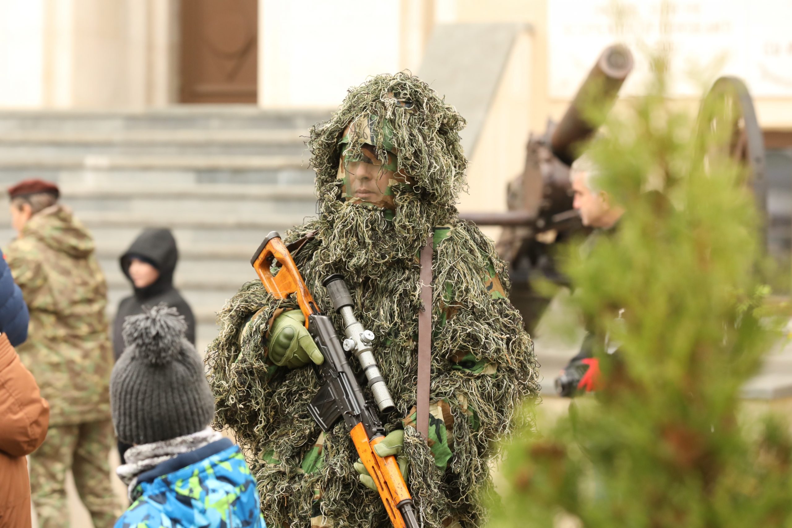 „Săptămâna Altfel”, la Palatul Oștirii