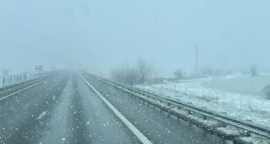 Suceava: Operaţiunile pe Aeroportul ”Ştefan cel Mare” au revenit la normal