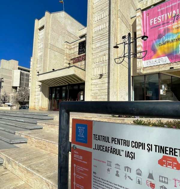 Programul spectacolelor la Teatrul ”Luceafărul” din Iași