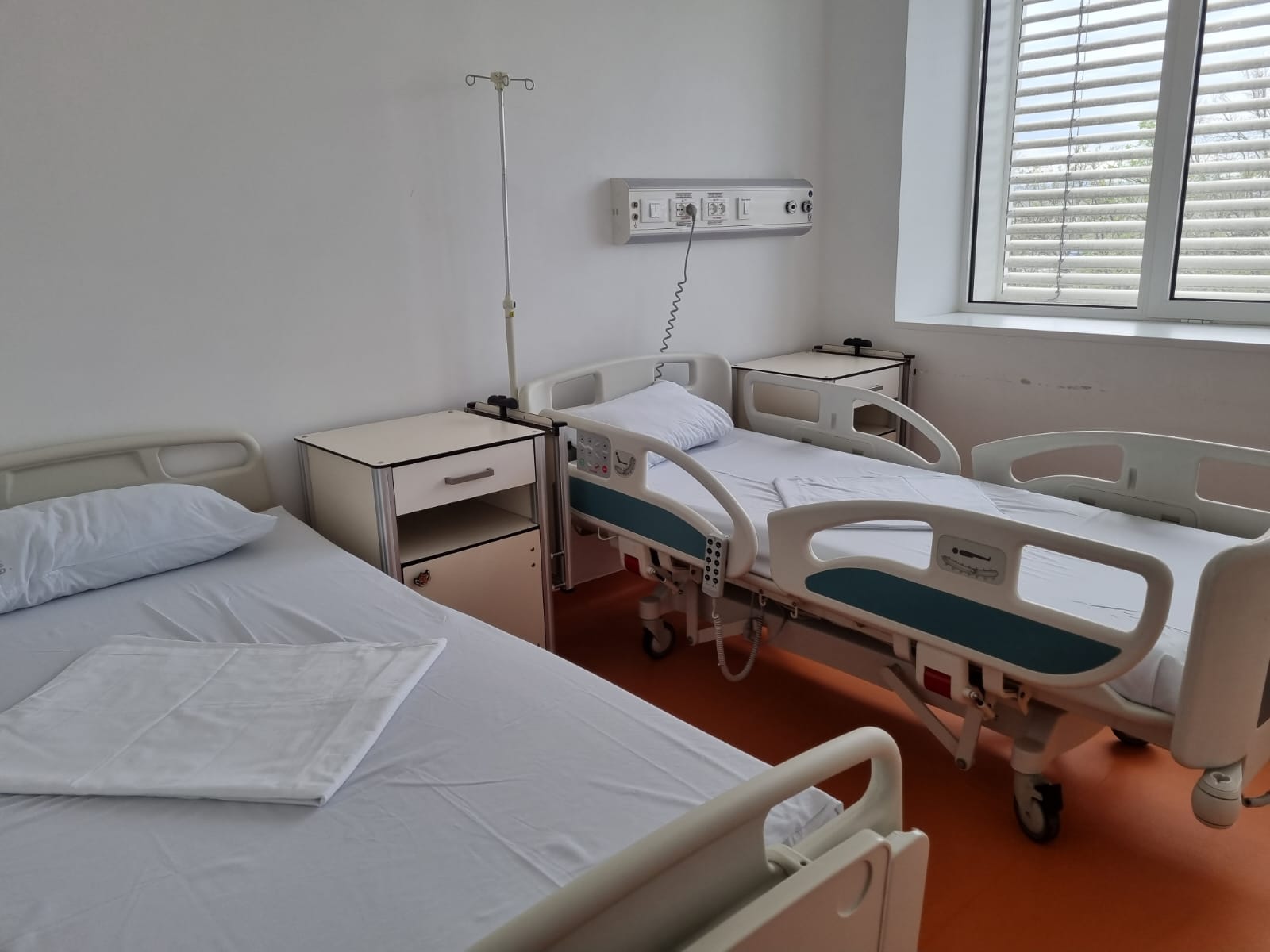 (AUDIO) IAȘI: Fetiță de patru ani, adusă în comă la spital