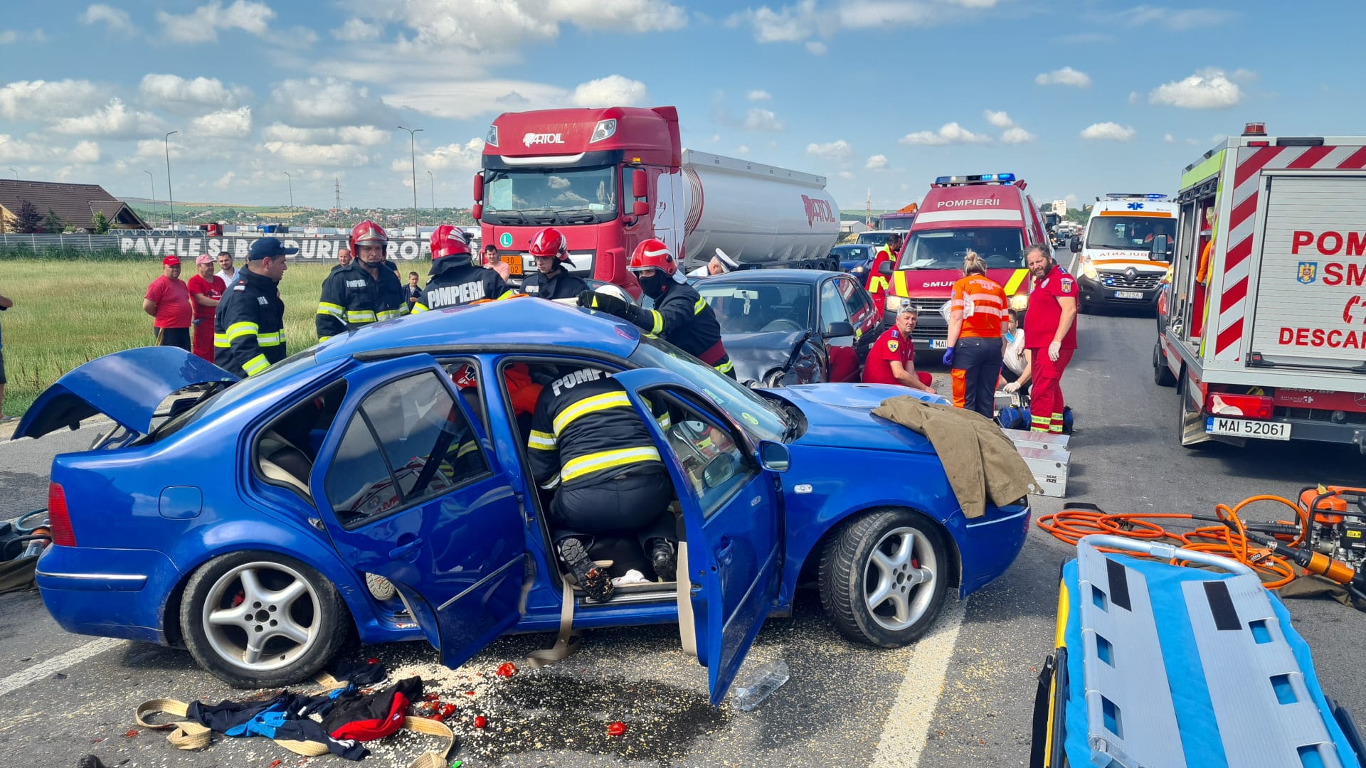 (FOTO) Accident rutier pe E583, la intrarea în orașul Podu Iloaiei din jud. Iași