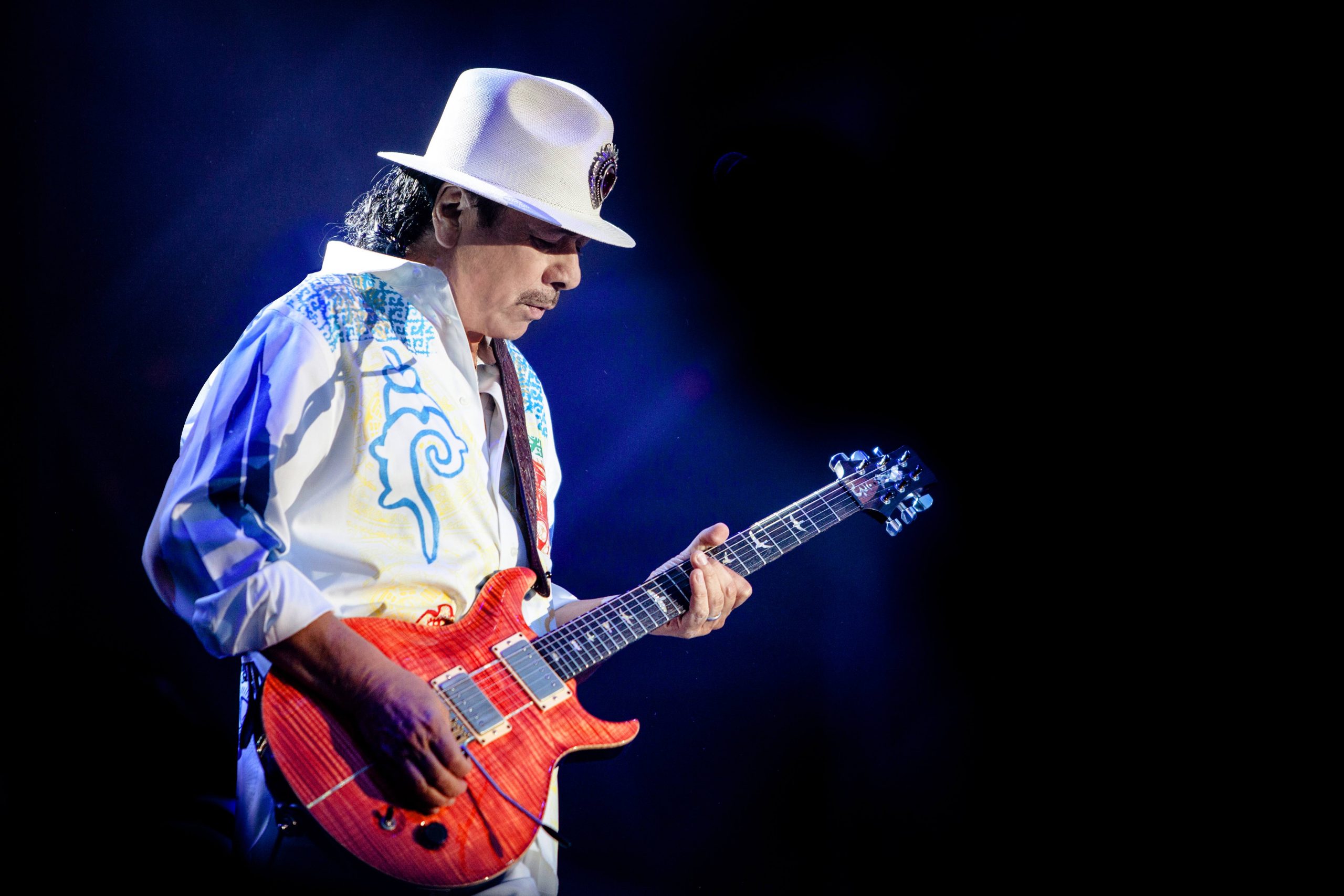 Eveniment special, la Cinema Ateneu: CARLOS SANTANA