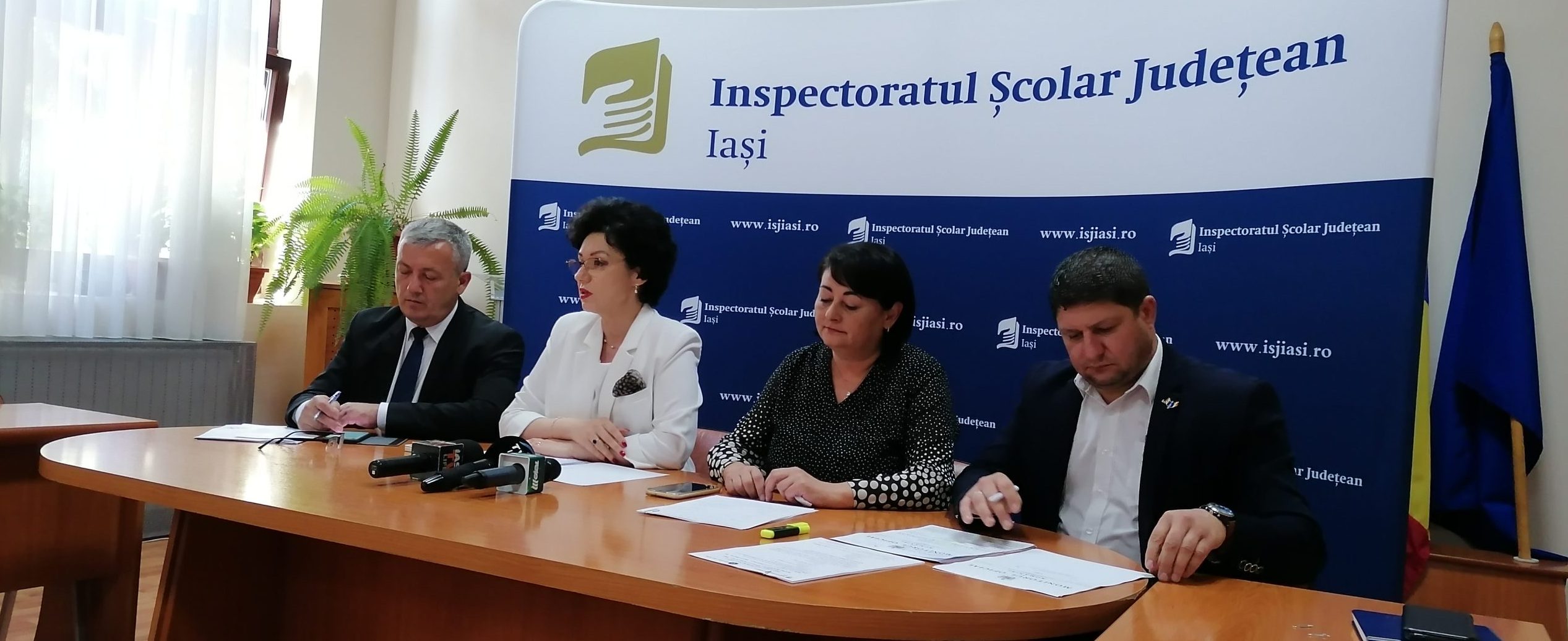 (AUDIO) ISJ Iași: Începutul noului an școlar ridică rezolvarea a patru aspecte importante