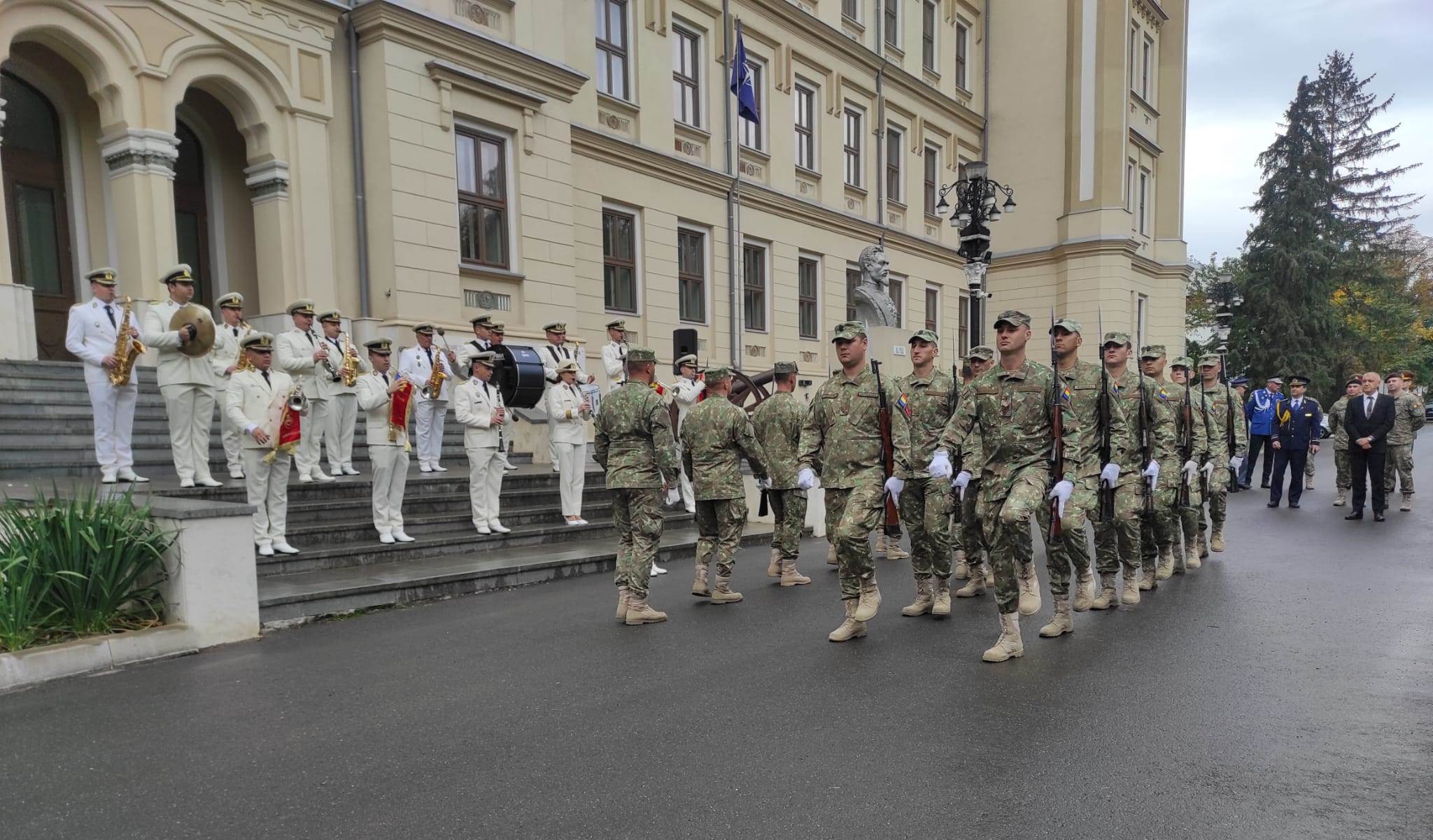 (AUDIO/FOTO) Manifestări de Ziua Armatei României la Iași