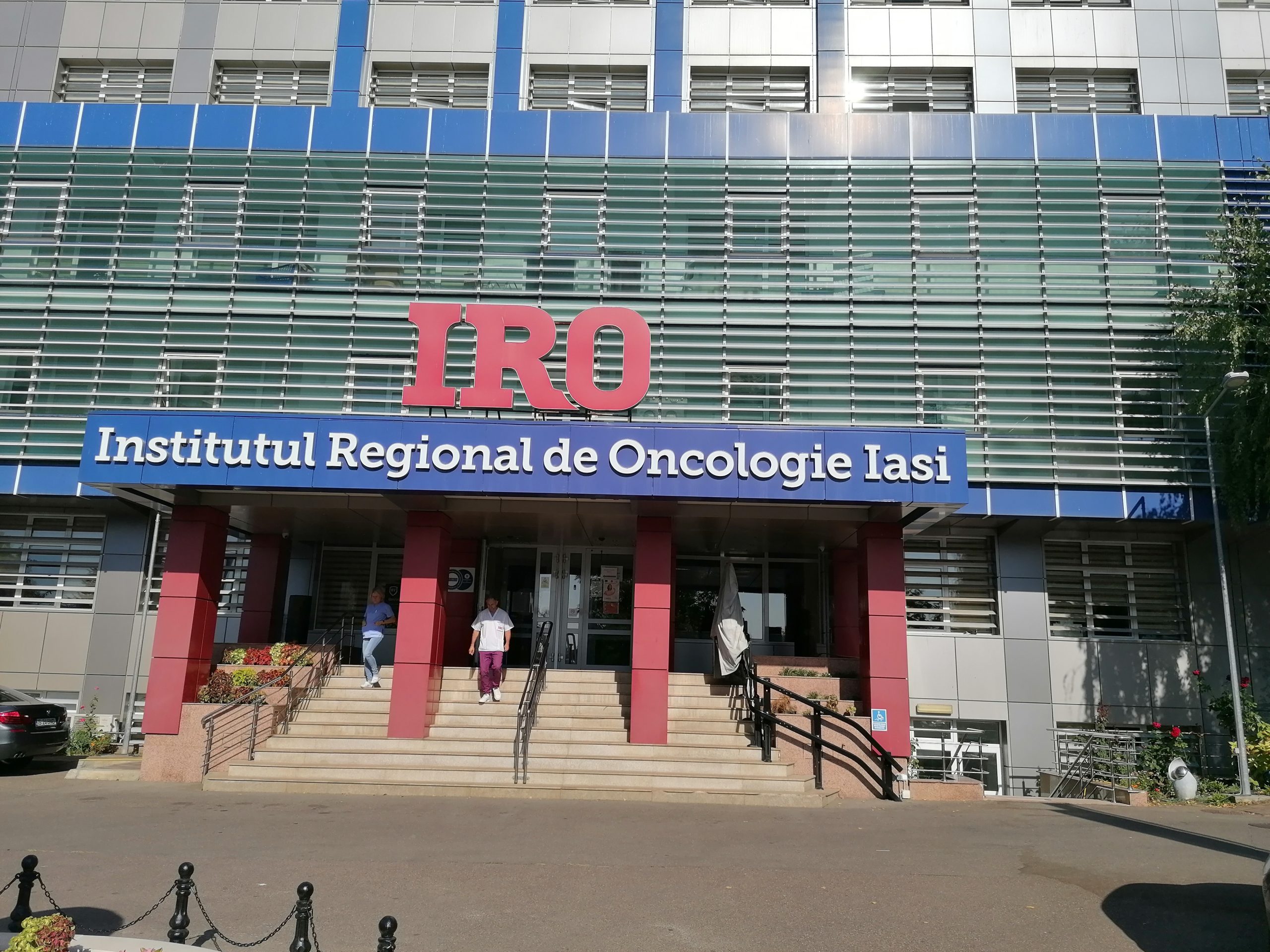 Iaşi: Tratament cu celule modificate genetic, în premieră, la Institutul Regional de Oncologie