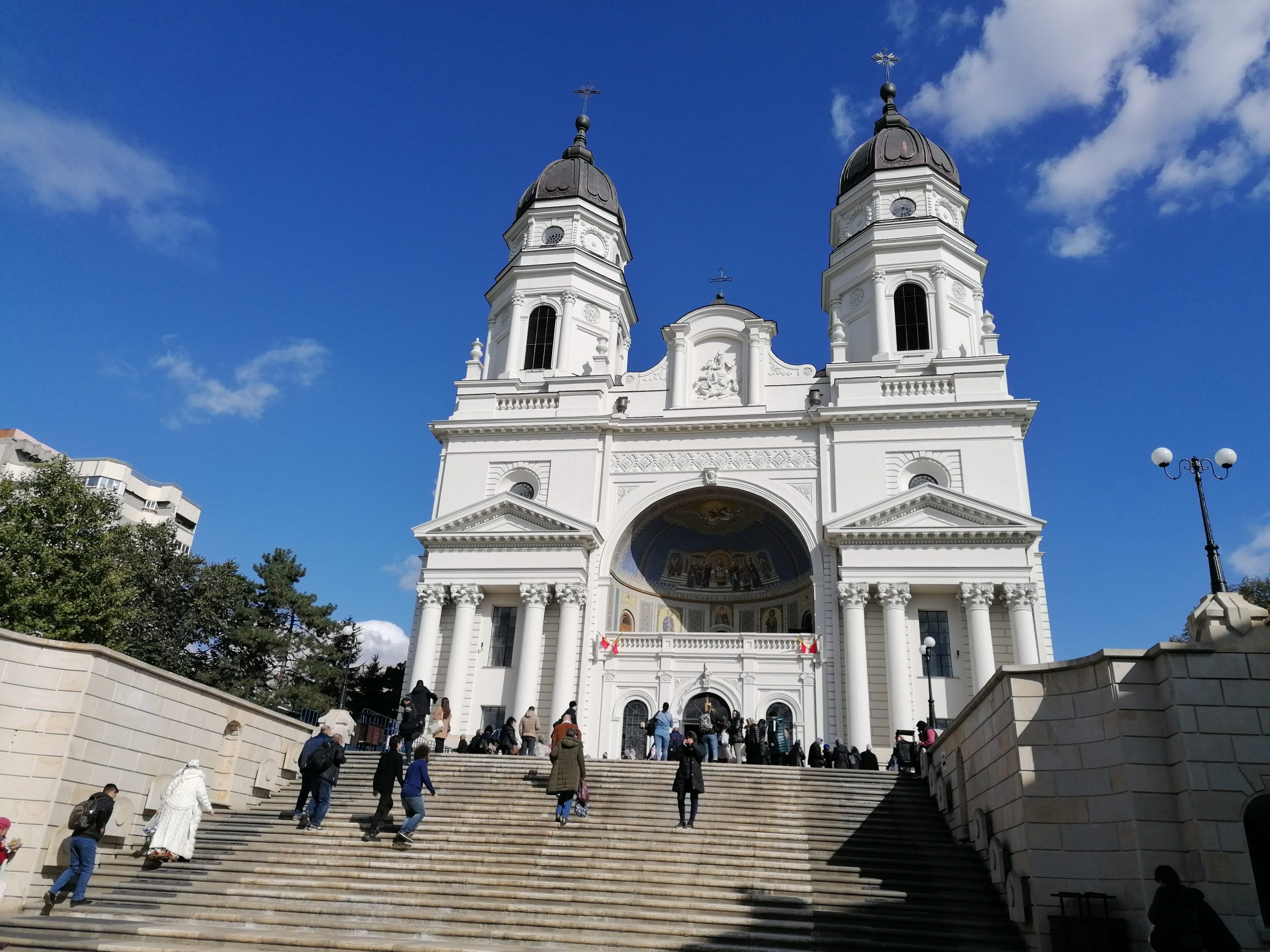 Aproape 145.000 de români îşi sărbătoresc onomastica de Sfântul Ilie