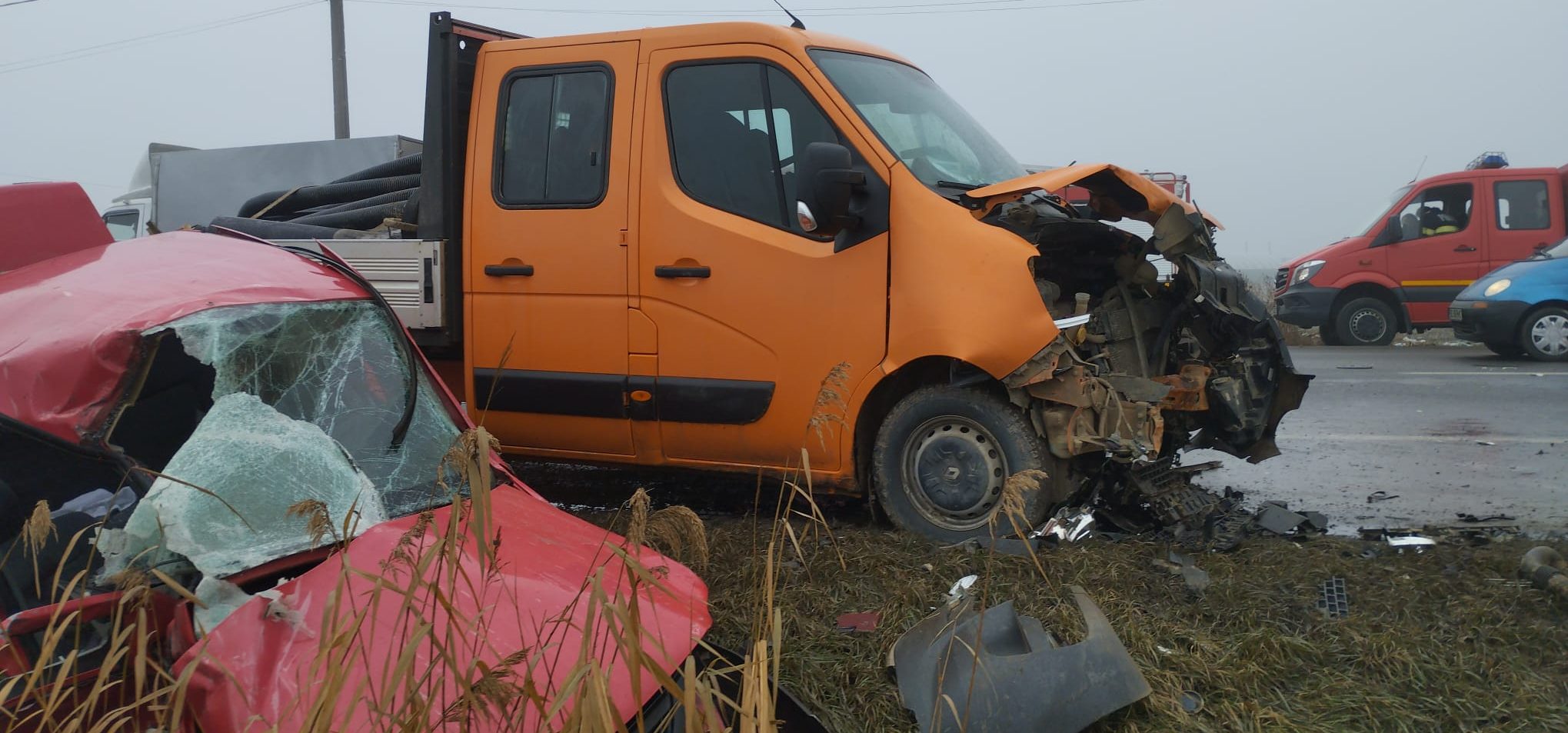 Vrancea: Accident rutier pe DN 2 – E85, la ieşire din Adjud. O persoană a murit şi două au fost rănite