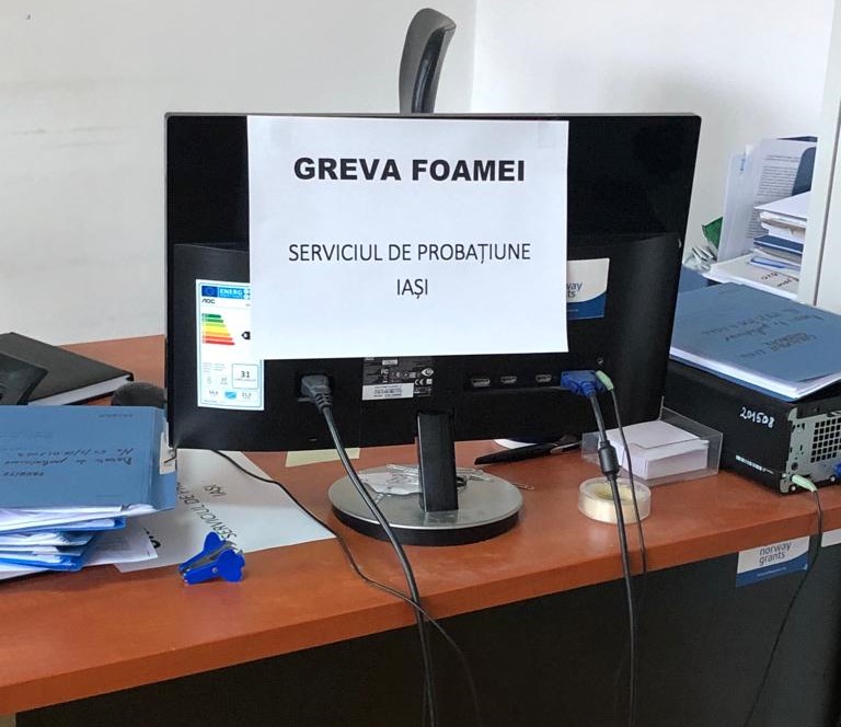 (AUDIO) Greva foamei la Serviciul de Probațiune din Iași