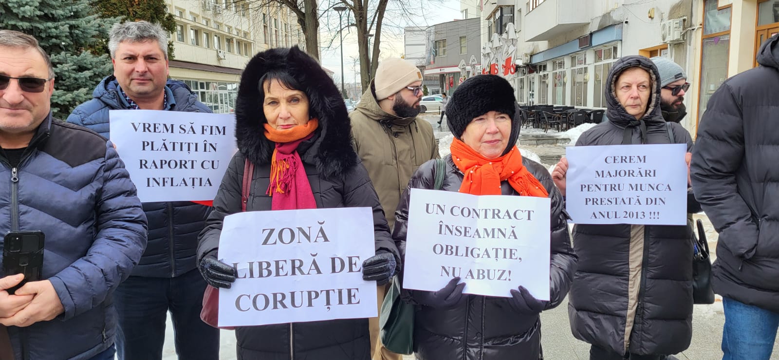 (AUDIO) Protest al medicilor veterinari, la Vaslui