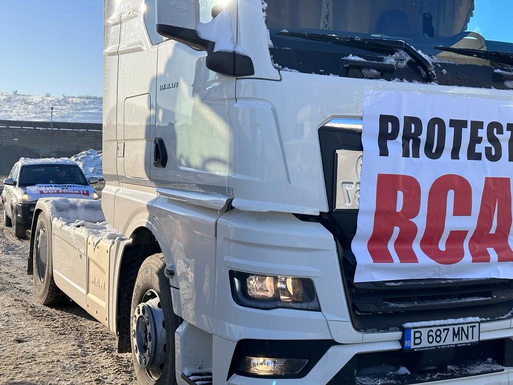 Federaţia Operatorilor Români din Transporturi s-a oferit să intermedieze dialogul între şoferii de TIR şi autorităţi