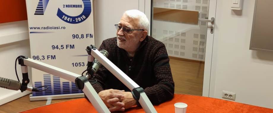 Emil Coșeru: „Un actor trebuie să treacă neapărat și prin radio (…). Instrumentul lui e vocea și vocea e foarte bine pusă în evidență de radio.” (INTERVIU)