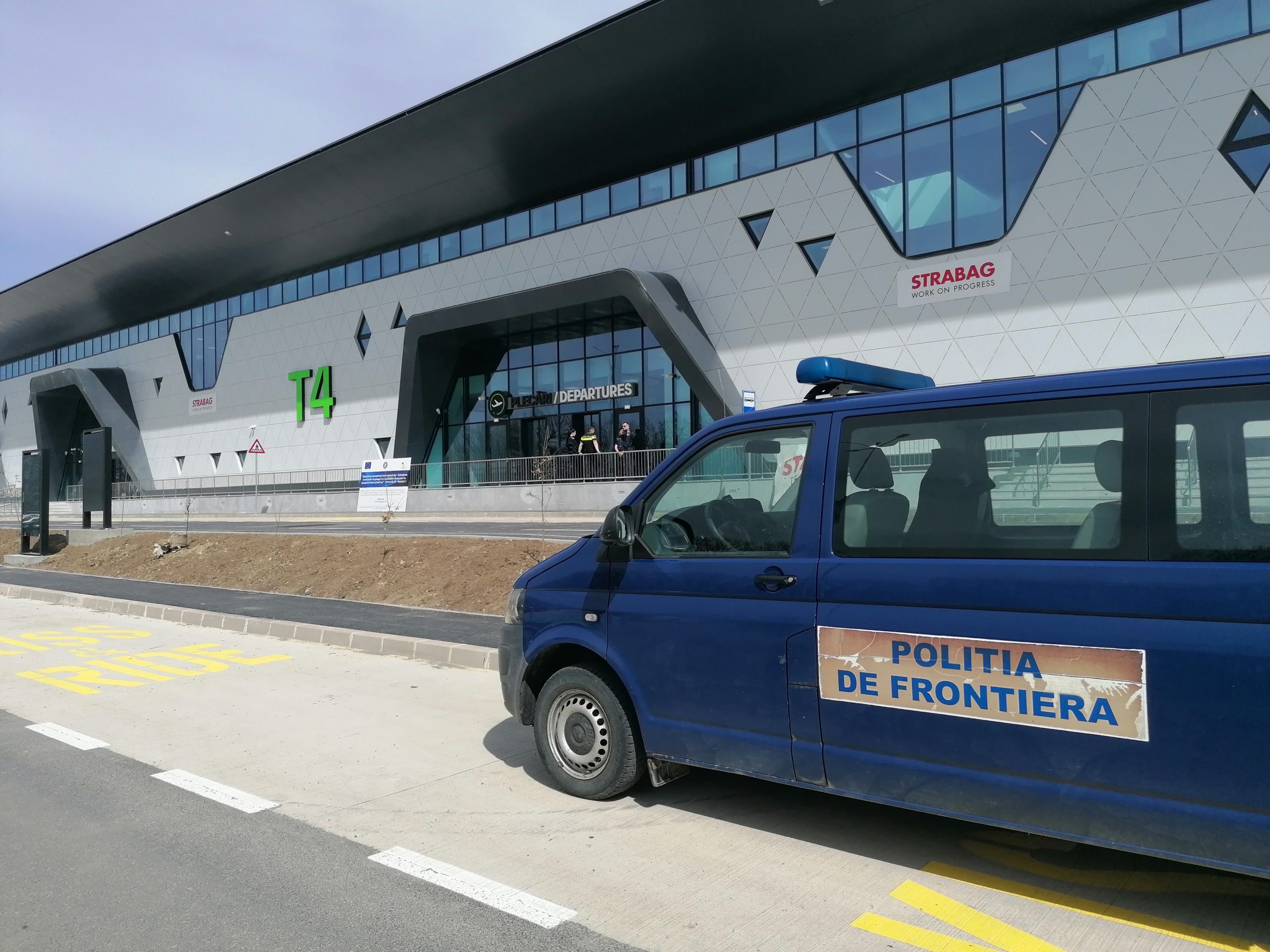 Iaşi: Poliţiştii de frontieră şi jandarmii au prezentat noile reglementări care se aplică odată cu intrarea României în Schengen