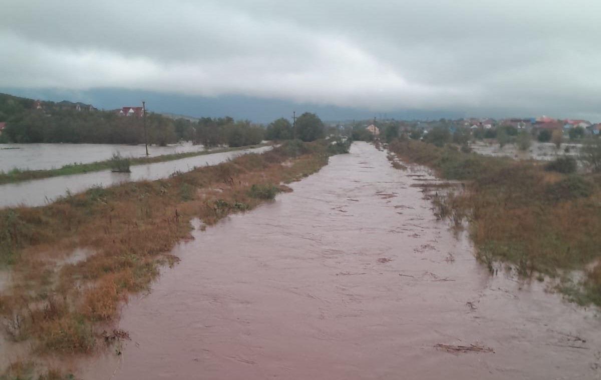 Probleme cauzate de fenomenele meteorologice în județe din Moldova