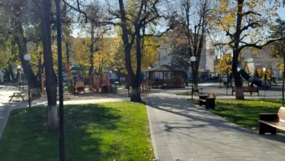 (AUDIO) Bacău: Parcul Tei din municipiul Moinești, reabilitat printr-un proiect de peste un milion de euro