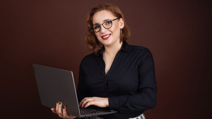 #InfoEconomic: Ioana Amăriuței Popa, fondator Story Seeker, specialistă în marketing digital: ”site-ul companiei este cel care convinge; de acolo își iau potențialii clienți încrederea în ceea ce facem ca business”