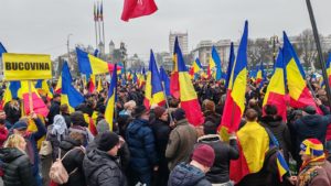 (UPDATE) Protestul sindicaliştilor din Piata Victoriei s-a încheiat, după venirea susţinătorilor lui Georgescu