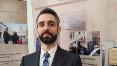 (AUDIO) Iaşi: Expoziţia ‘145 de ani de relaţii diplomatice între România şi Italia’, vernisată la Palatul Culturii